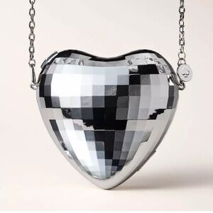 Kate Spade ♠️ Silver Heart Crossbody Bag
